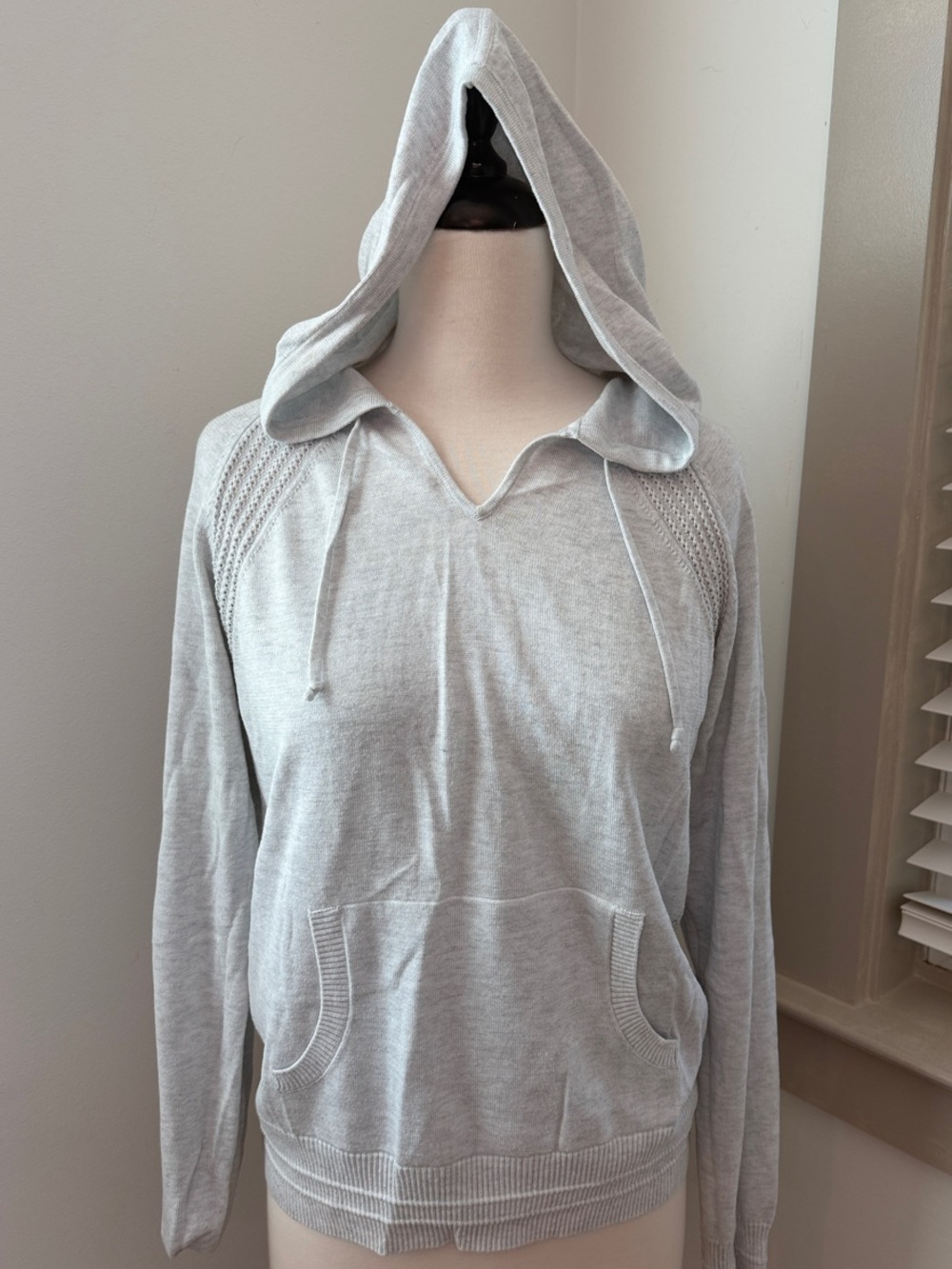 Athleta Light Gray V-Neck Hooded Sweater